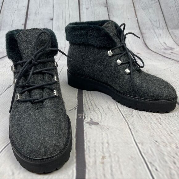 BETTYE MULLER gray felt wool & faux fur trim lace up ankle boots NWOT, size 7 - Picture 11 of 11